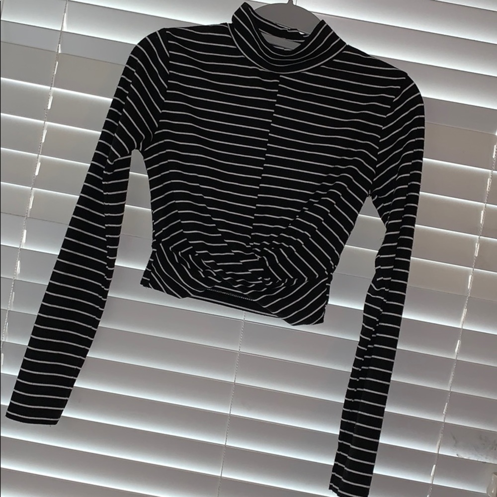 TOPSHOP Crop Top